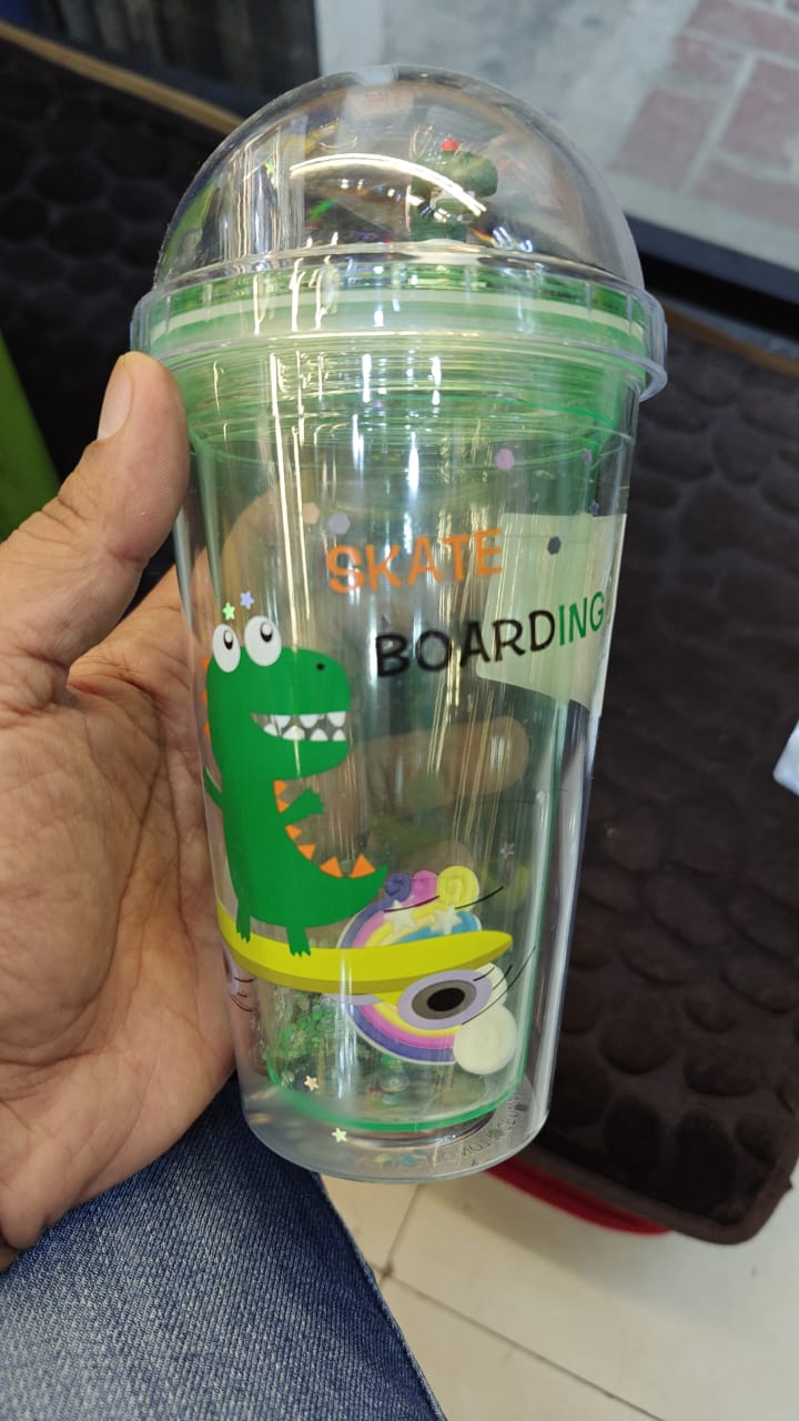 Glitter-Filled Dinosaur Adventure Cup