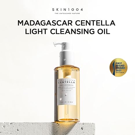 Madagascar Centella Light Cleansing Oil 6.76 fl.oz, 200ml | Gentle Oil Cleanser for Face, Korean Facial Cleanser, Double Cleansing