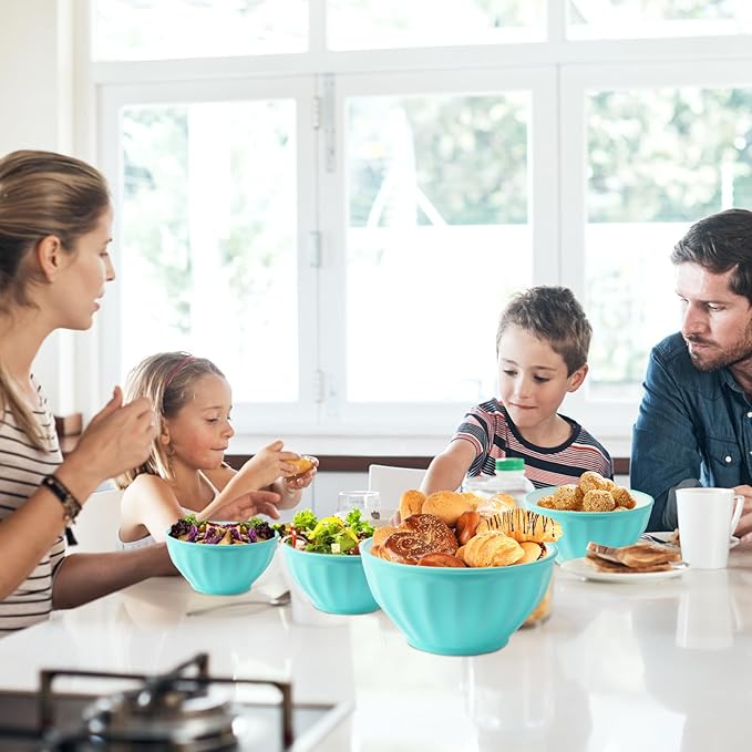 4-Piece Salad Bowl Set: Versatile and Durable