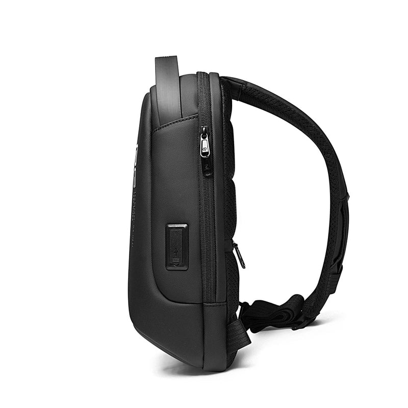 7221 sling bag with USB 34*10*18cm 0.46kg