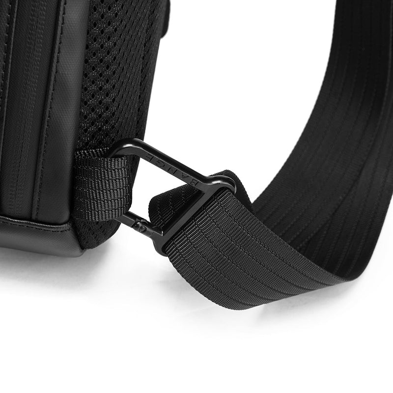 7213 sling bag with USB 30*11*17cm 0.57kg