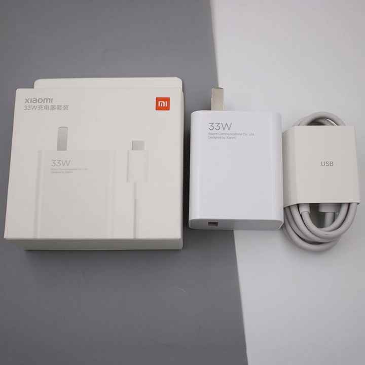 Xiaomi 33W USB-C Fast Charger - Power Up Your Devices Quickly and Safely