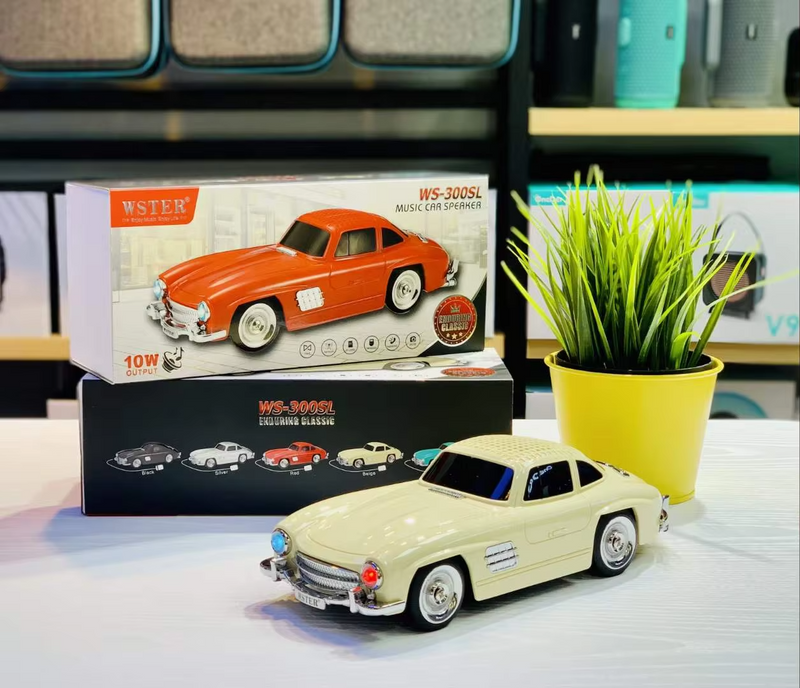 Nostalgic Car-Shaped Bluetooth Speaker with LED Lights