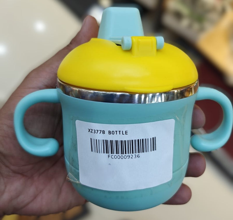 Toddler Feeding Cup with Star Design