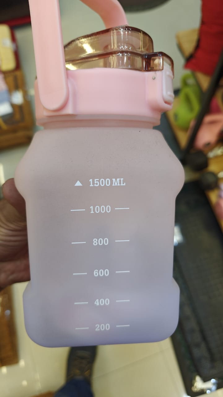 Portable Silicone Water Bottle with Cute Design