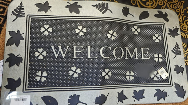 Stylish Welcome Doormat with Leaf and Flower Design