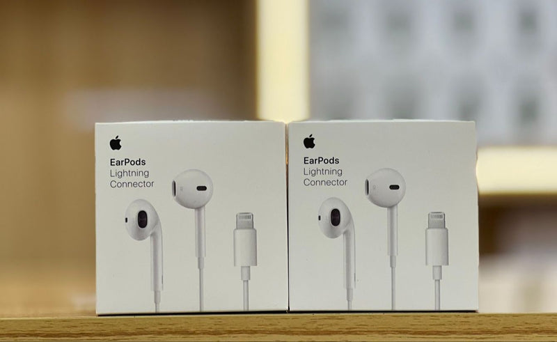 Apple EarPods with Lightning Connector: Premium Sound for Your iPhone