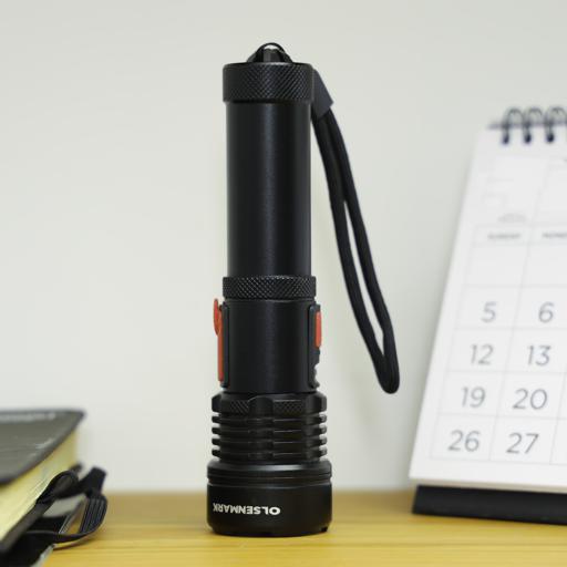 Rechargeable Led Flashlight 1x40